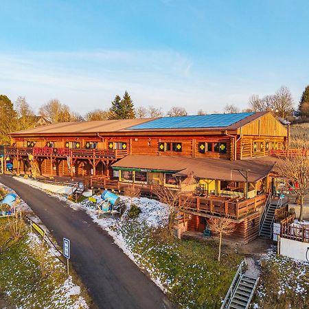 Sport-Hotel Sibenicni Vrch Mnichovice ภายนอก รูปภาพ