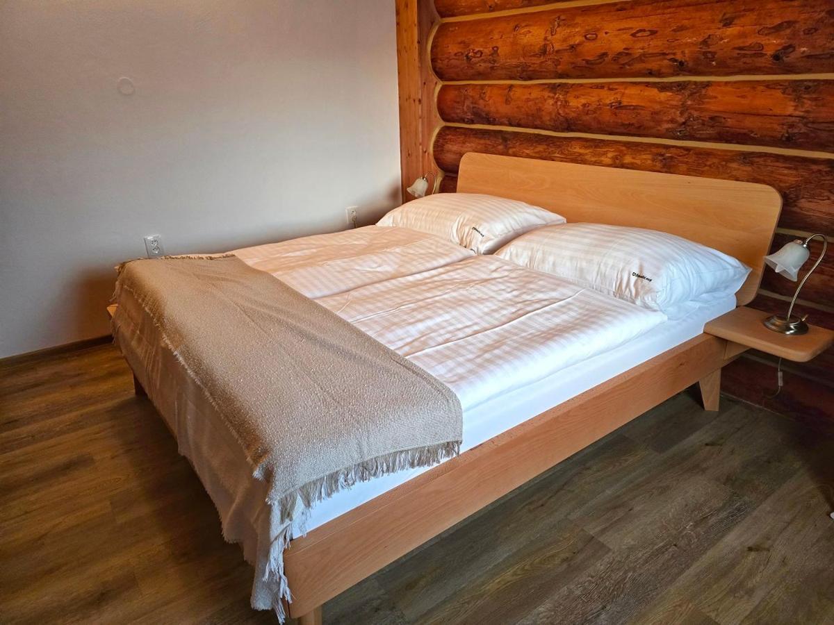 Sport-Hotel Sibenicni Vrch Mnichovice ภายนอก รูปภาพ