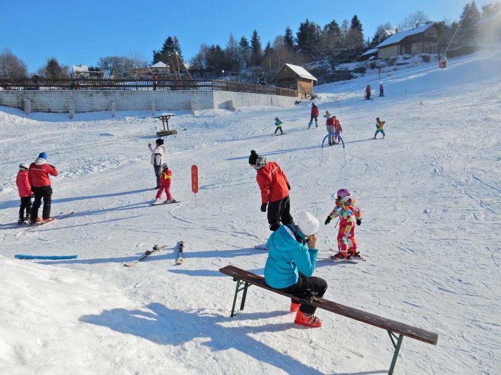 Sport-Hotel Sibenicni Vrch Mnichovice ภายนอก รูปภาพ