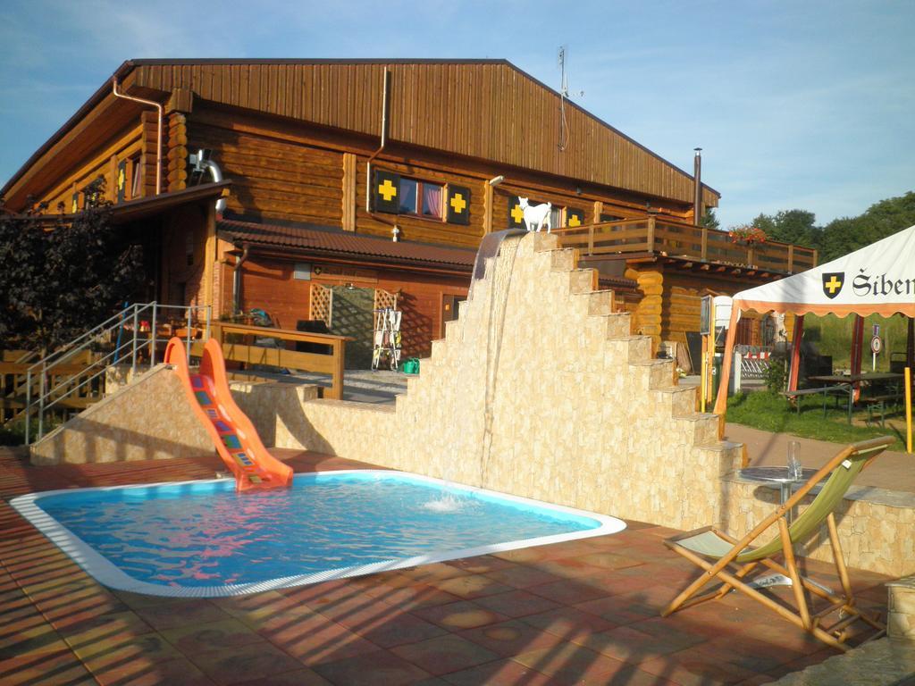 Sport-Hotel Sibenicni Vrch Mnichovice ภายนอก รูปภาพ