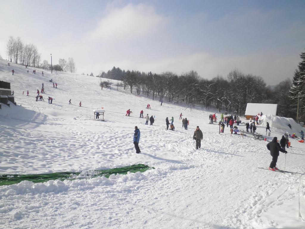 Sport-Hotel Sibenicni Vrch Mnichovice ภายนอก รูปภาพ
