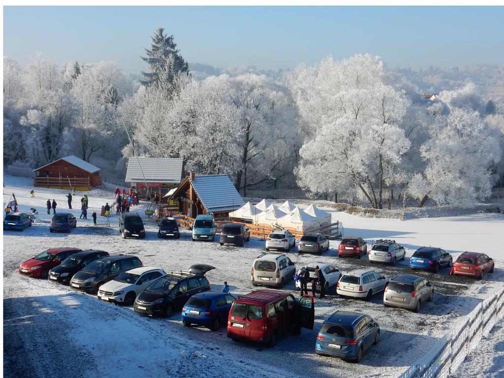 Sport-Hotel Sibenicni Vrch Mnichovice ภายนอก รูปภาพ