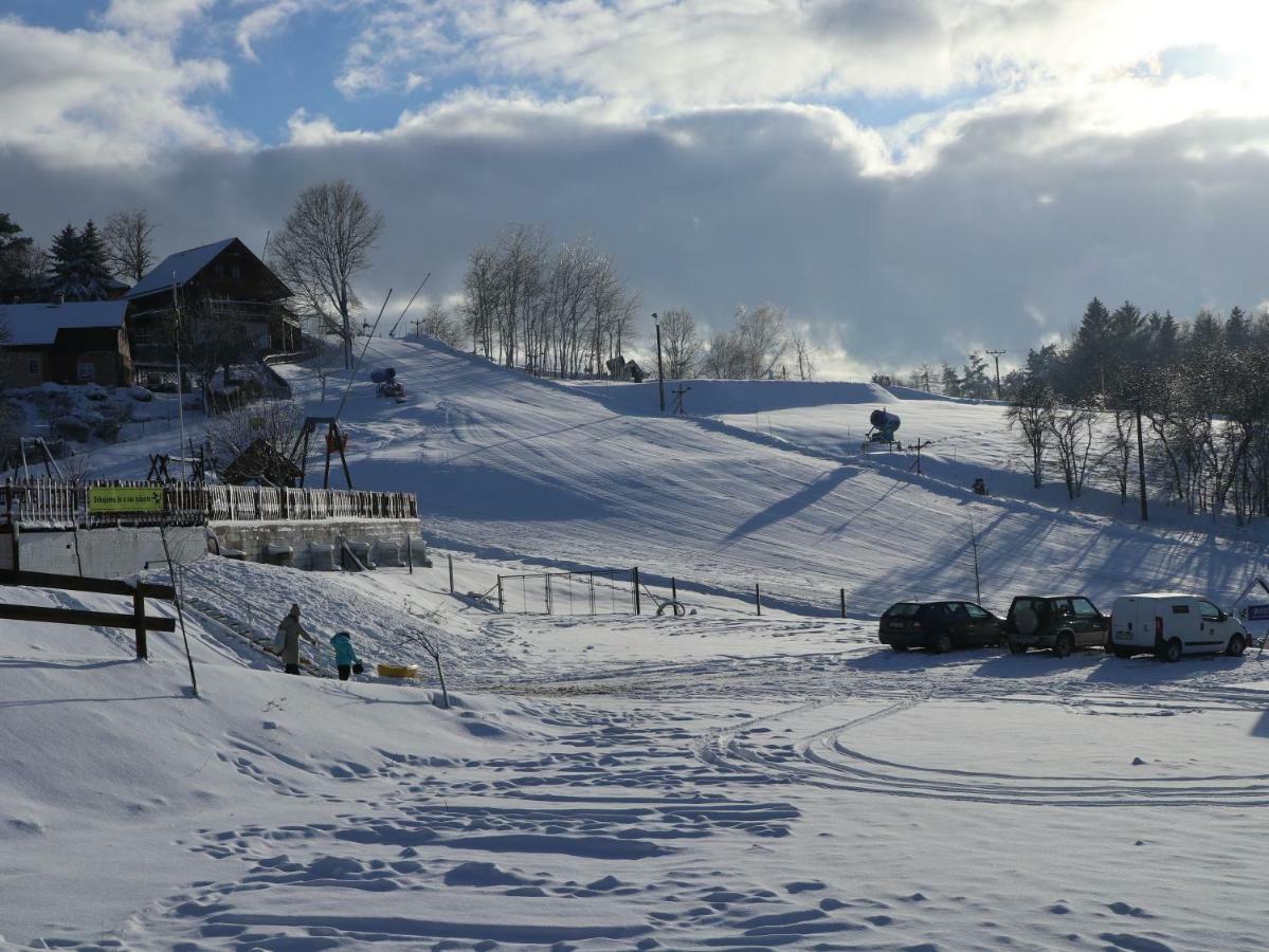 Sport-Hotel Sibenicni Vrch Mnichovice ภายนอก รูปภาพ